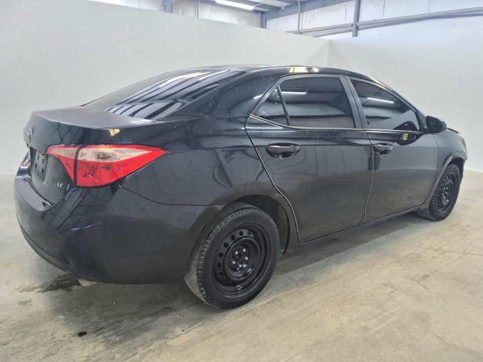 60919736 :رقم المزاد ، 5YFBURHE3KP881867 vin ، 2019 Toyota Corolla مزاد بيع