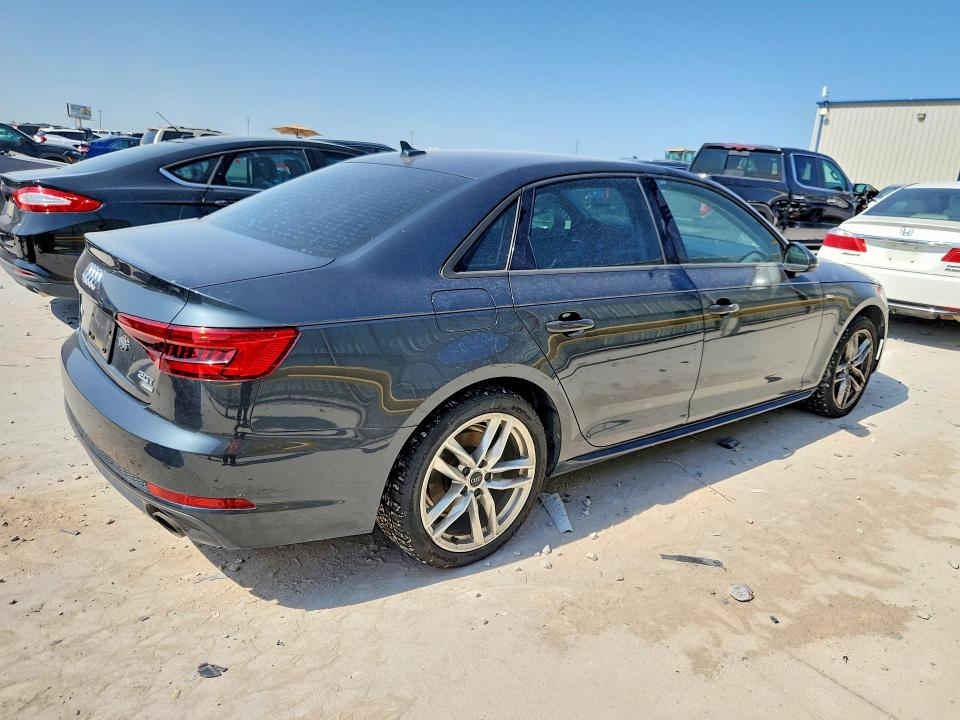 Продаж на аукціоні авто 2017 Audi A4, vin: WAUKMAF49HN038707, номер лоту: 62007076
