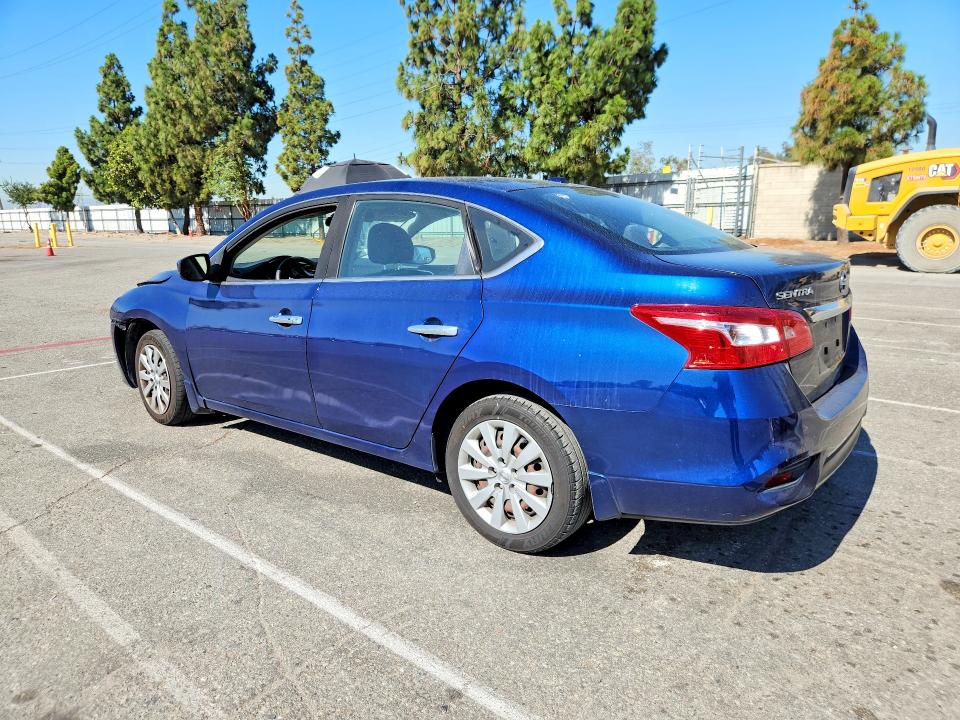 Продажа на аукционе авто 2017 Nissan Sentra, vin: 3N1AB7AP6HY288551, номер лота: 85983445