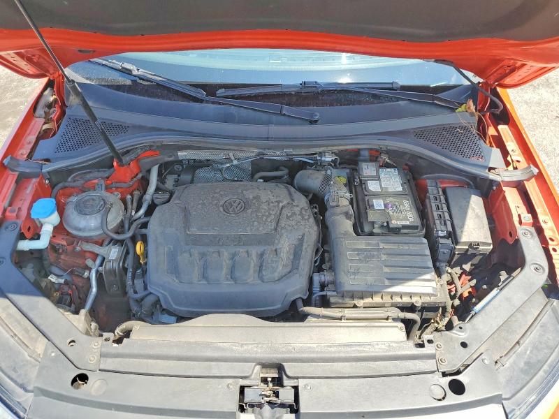60142036 :رقم المزاد ، 3VV3B7AX9JM089093 vin ، 2018 Volkswagen Tiguan مزاد بيع
