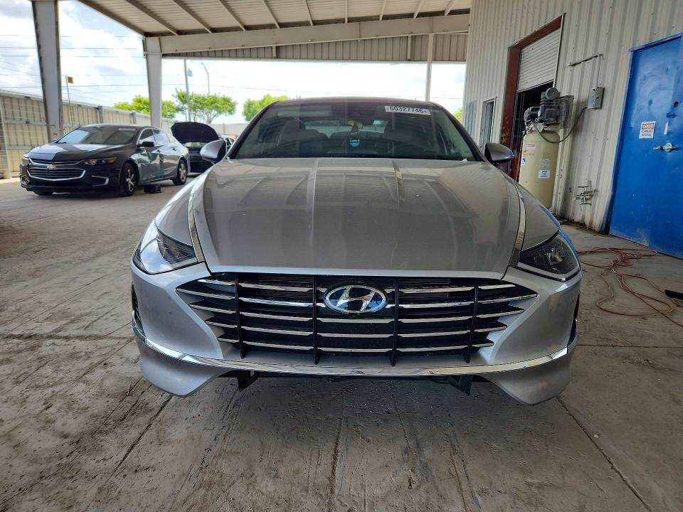 Продажа на аукционе авто 2022 Hyundai Sonata, vin: 5NPEG4JA2NH149889, номер лота: 60327746