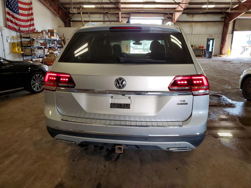 Продажа на аукционе авто 2019 Volkswagen Atlas, vin: 1V2NR2CA7KC561002, номер лота: 57896306