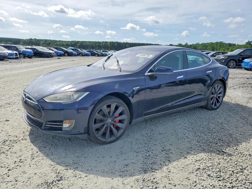 Продажа на аукционе авто 2013 Tesla Model S, vin: 5YJSA1CP5DFP27162, номер лота: 61699126