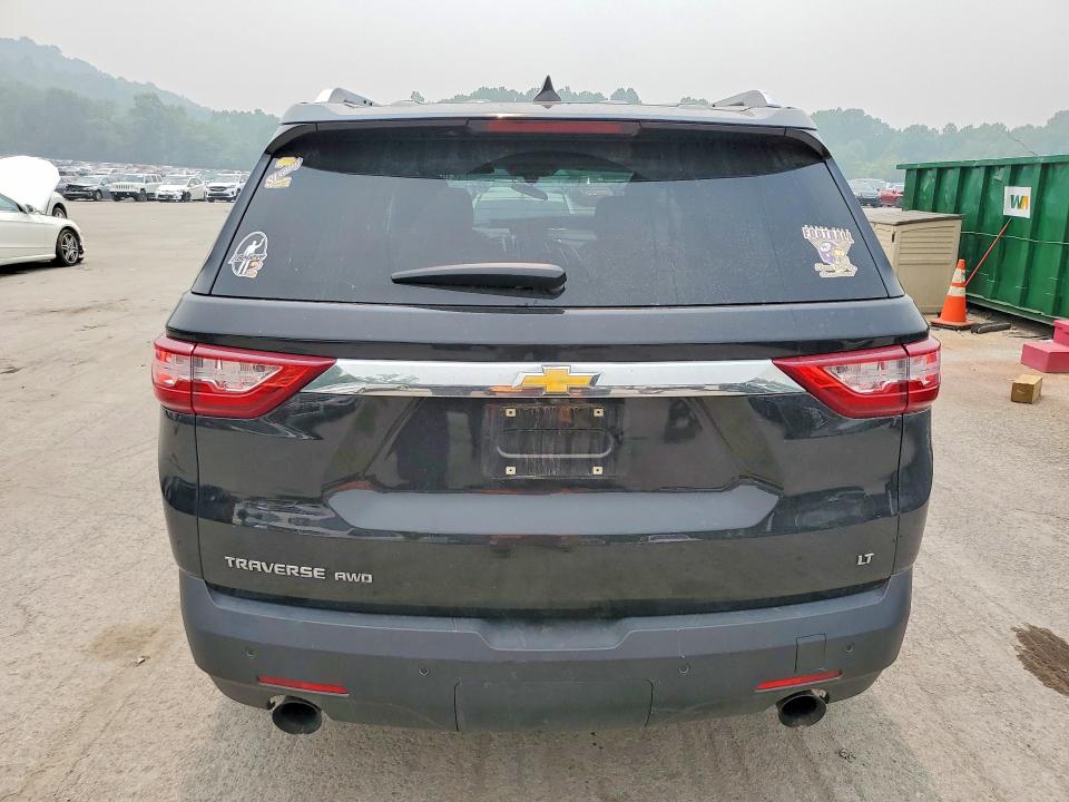Продаж на аукціоні авто 2018 Chevrolet Traverse, vin: 1GNEVGKWXJJ139234, номер лоту: 61078036