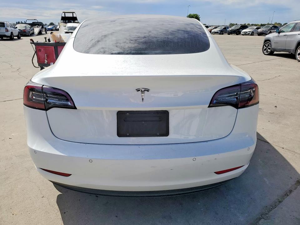 Продажа на аукционе авто 2019 Tesla Model 3, vin: 5YJ3E1EA1KF446524, номер лота: 60711496