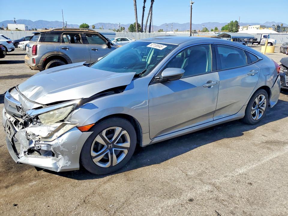 62158646 :رقم المزاد ، 2HGFC2F54GH557811 vin ، 2016 Honda Civic مزاد بيع