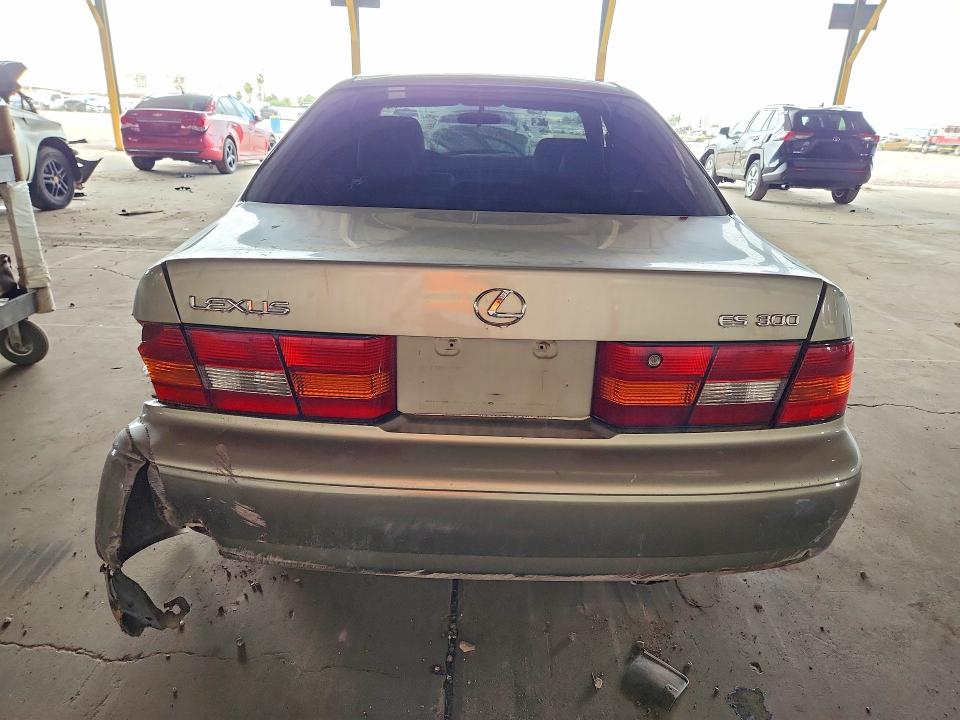Продажа на аукционе авто 1998 Lexus Es, vin: JT8BF28G6W0100129, номер лота: 61490646