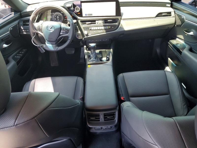 61640436 :رقم المزاد ، 58AEA1C11SU073410 vin ، 2025 Lexus Es 300h مزاد بيع