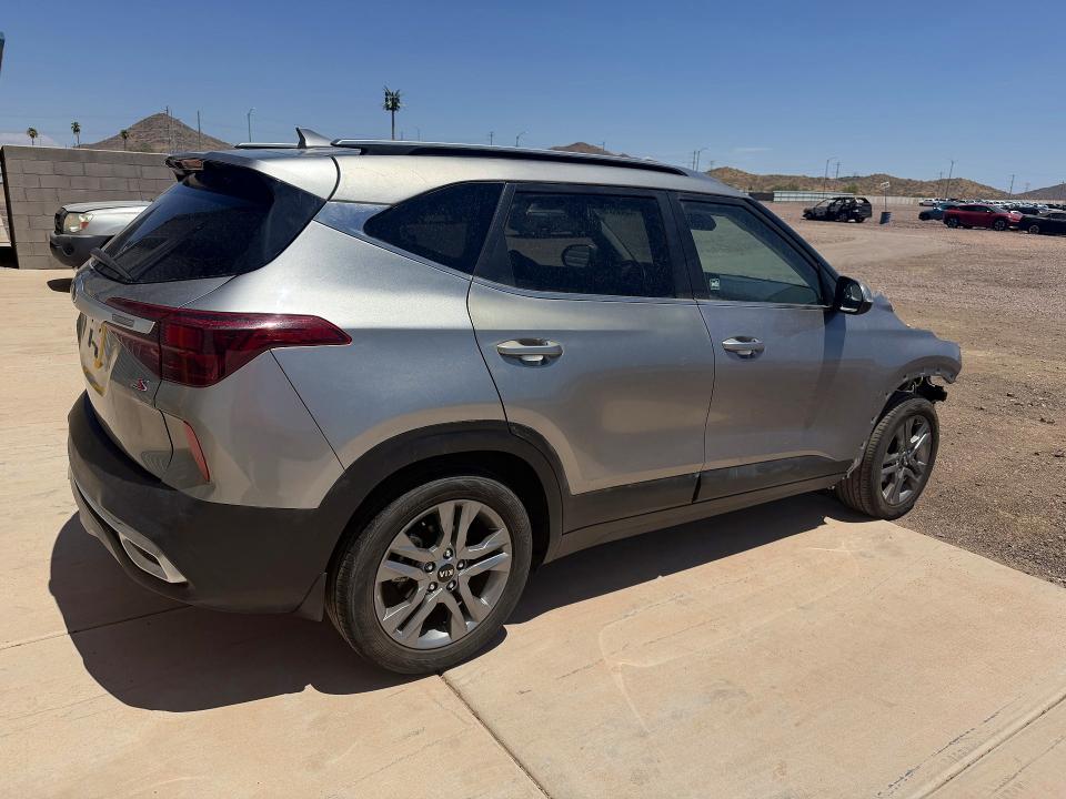 Продаж на аукціоні авто 2021 Kia Seltos, vin: KNDEU2AA8M7090475, номер лоту: 63336616