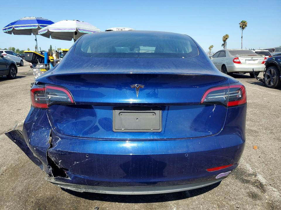 Продаж на аукціоні авто 2018 Tesla Model 3, vin: 5YJ3E1EA2JF161085, номер лоту: 58729926