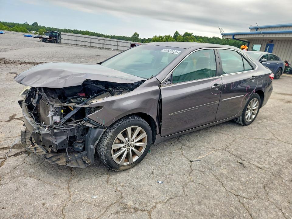 2016 Toyota Camry მანქანა იყიდება აუქციონზე, vin: 4T1BF1FK7GU123606, აუქციონის ნომერი: 61821416