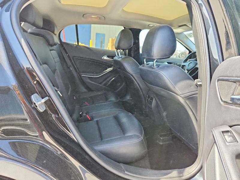 Продаж на аукціоні авто 2015 Mercedes-benz Gla, vin: WDCTG4EB0FJ116273, номер лоту: 61871216