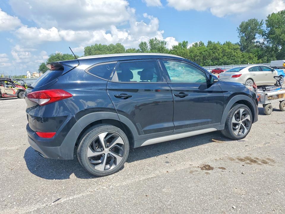 59574376 :رقم المزاد ، KM8J3CA22HU398468 vin ، 2017 Hyundai Tucson مزاد بيع