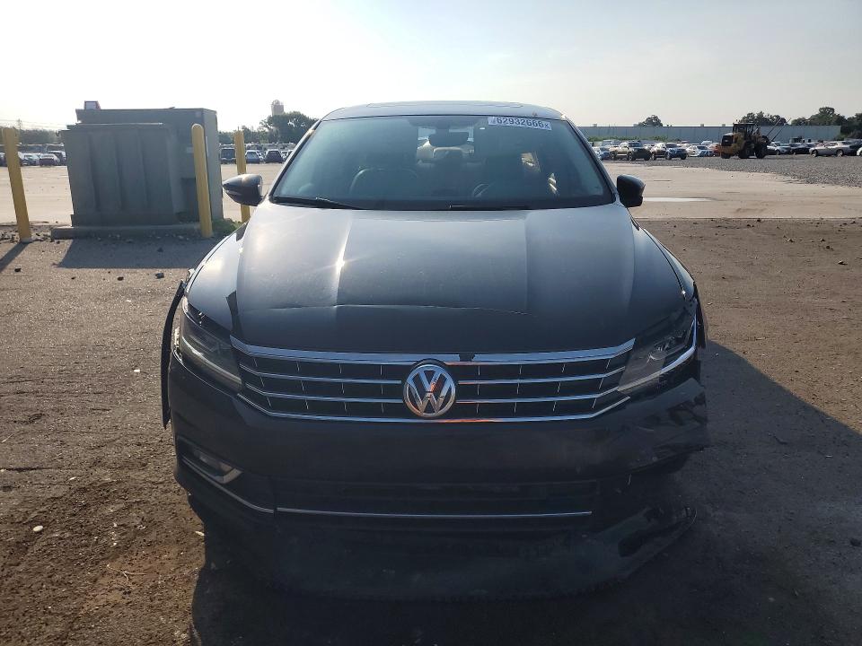 Aukcja sprzedaży 2018 Volkswagen Passat, vin: 1VWBA7A31JC032900, numer aukcji: 62932666