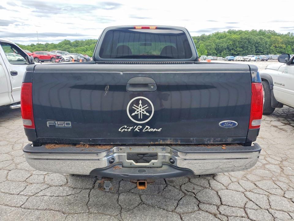 62138306 :رقم المزاد ، 2FTRX18L1YCB02676 vin ، 2000 Ford F150 مزاد بيع