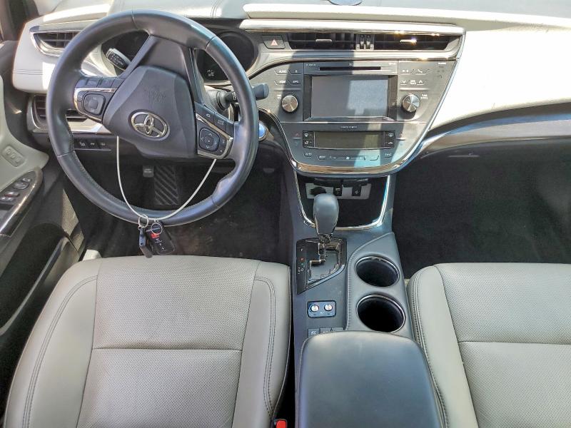 62352616 :رقم المزاد ، 4T1BD1EB9JU064198 vin ، 2018 Toyota Avalon Hybrid مزاد بيع