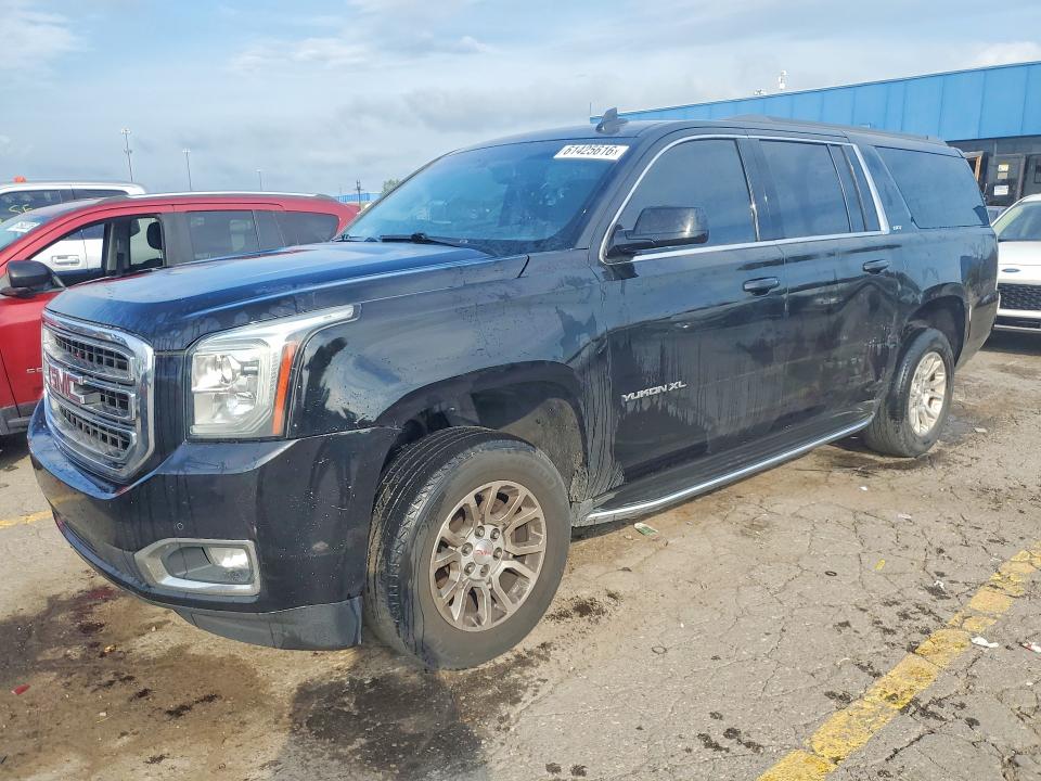 2017 Gmc Yukon Xl მანქანა იყიდება აუქციონზე, vin: 1GKS2GKC8HR137234, აუქციონის ნომერი: 61425616