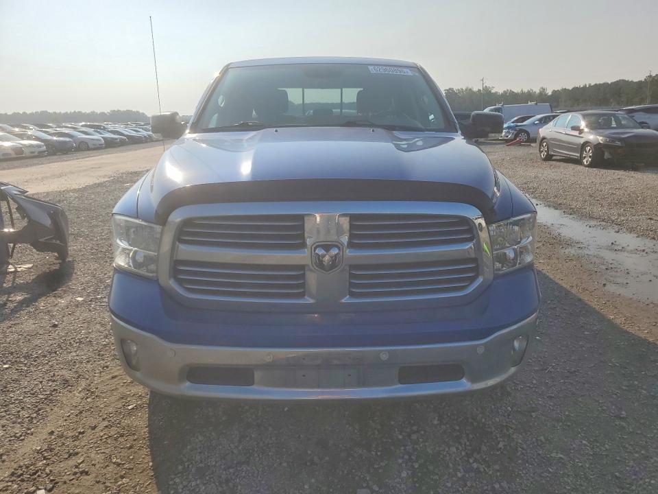 62960896 :رقم المزاد ، 1C6RR6LT4JS105661 vin ، 2018 Ram 1500 مزاد بيع