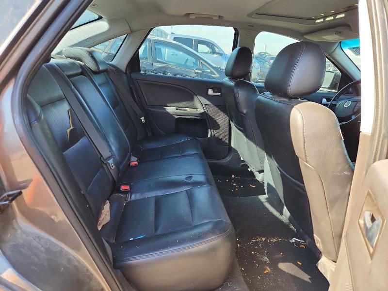 60864586 :رقم المزاد ، 1MEHM43155G600495 vin ، 2005 Mercury Montego مزاد بيع
