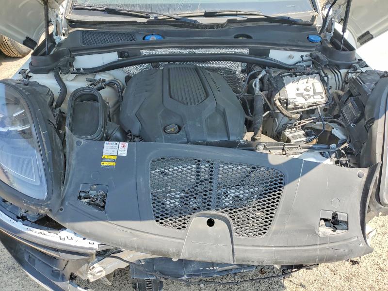 63216386 :رقم المزاد ، WP1AA2A53NLB05708 vin ، 2022 Porsche Macan مزاد بيع
