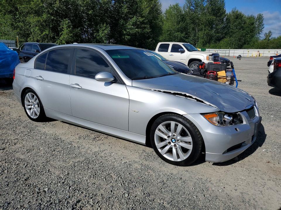60647986 :رقم المزاد ، WBAVB135X6KX66244 vin ، 2006 Bmw 325 مزاد بيع