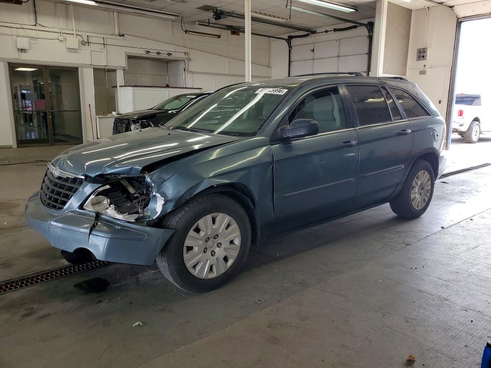2005 Chrysler Pacifica მანქანა იყიდება აუქციონზე, vin: 2C8GM48L55R310956, აუქციონის ნომერი: 61645996