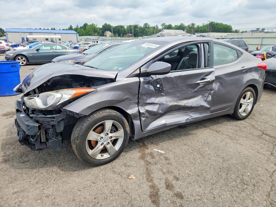 2012 Hyundai Elantra მანქანა იყიდება აუქციონზე, vin: 5NPDH4AE5CH093357, აუქციონის ნომერი: 60665676