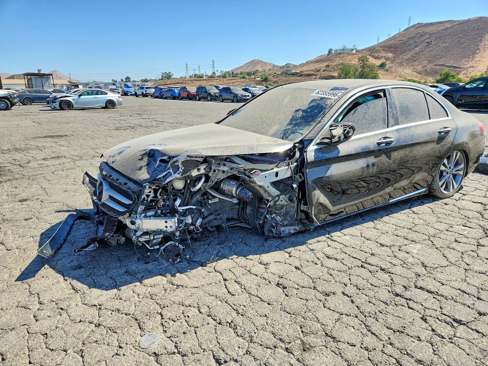 Продажа на аукционе авто 2018 Mercedes-benz C, vin: 55SWF4HB6JU262421, номер лота: 62355996
