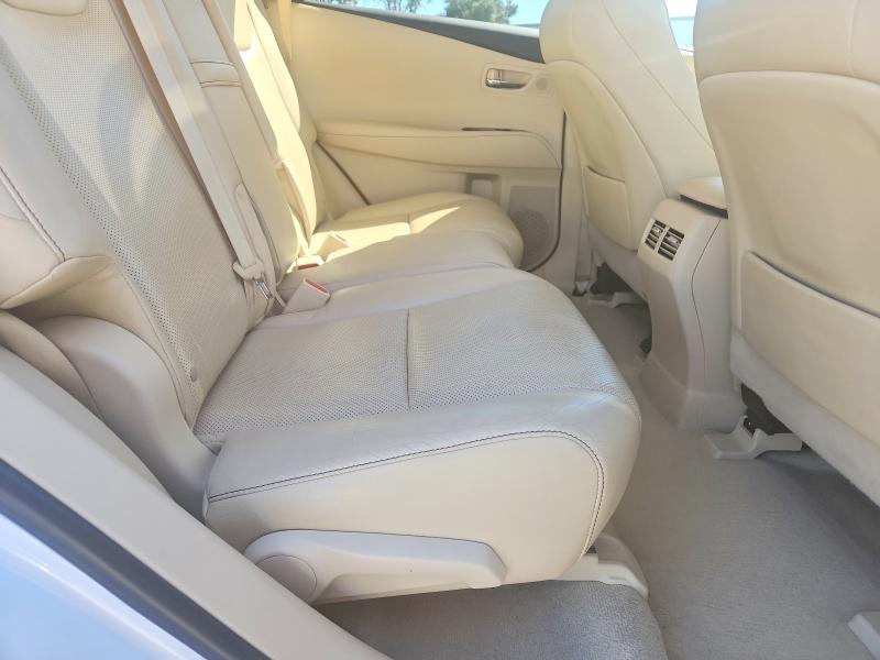 63351226 :رقم المزاد ، 2T2BK1BA3FC255685 vin ، 2015 Lexus Rx 350 مزاد بيع