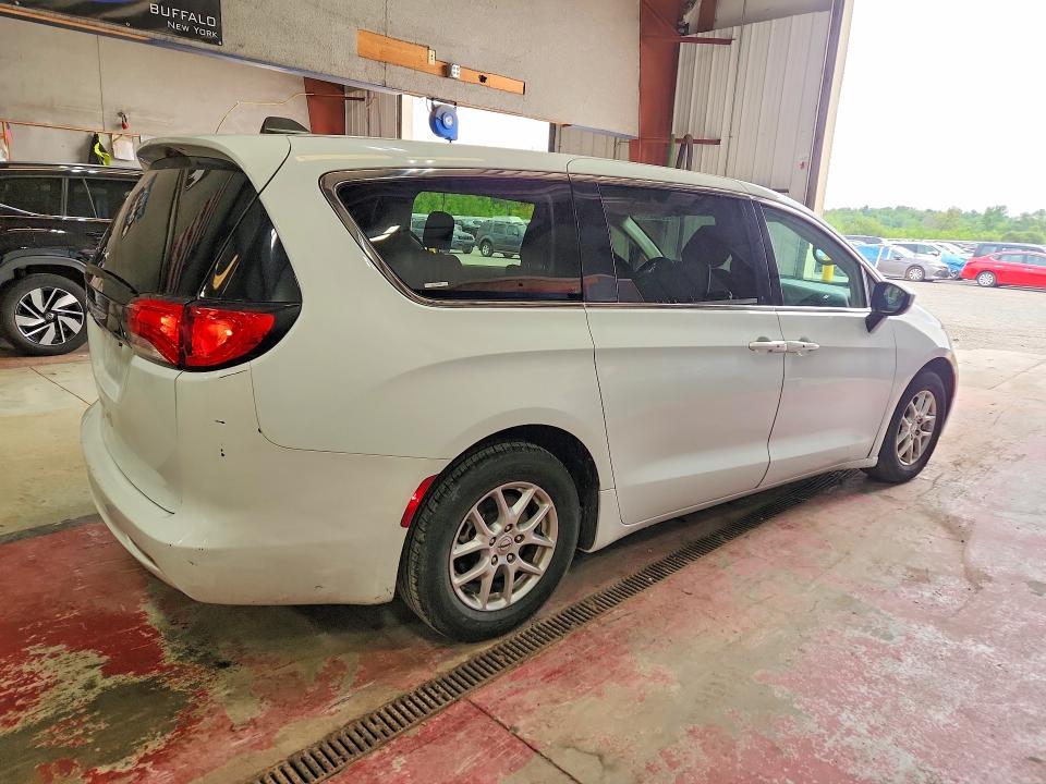 Продажа на аукционе авто 2023 Chrysler Voyager, vin: 2C4RC1CG1PR564396, номер лота: 62677296