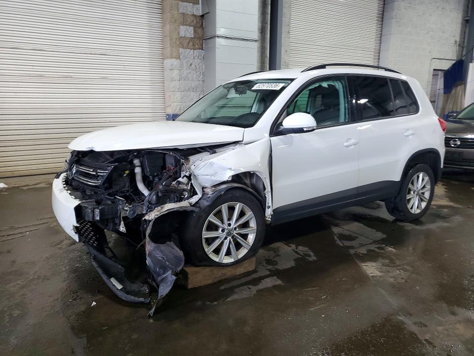 Продаж на аукціоні авто 2017 Volkswagen Tiguan, vin: WVGBV7AX0HK049967, номер лоту: 62970536