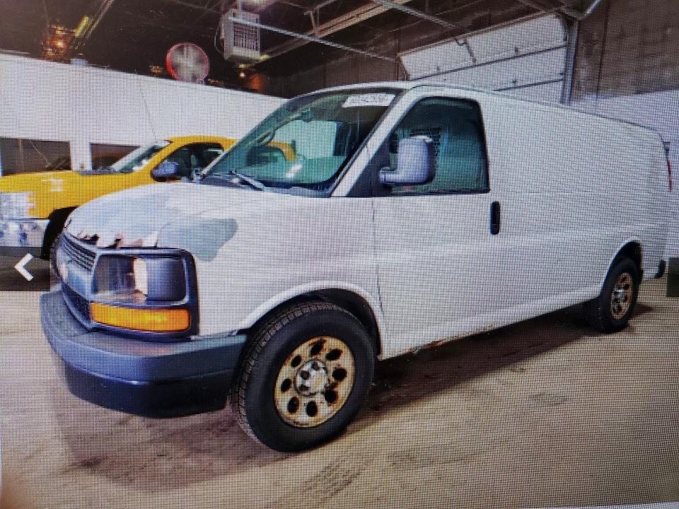 Продажа на аукционе авто 2011 Chevrolet 150 Exp/ch, vin: 1GCSGAF49B1183352, номер лота: 60342556