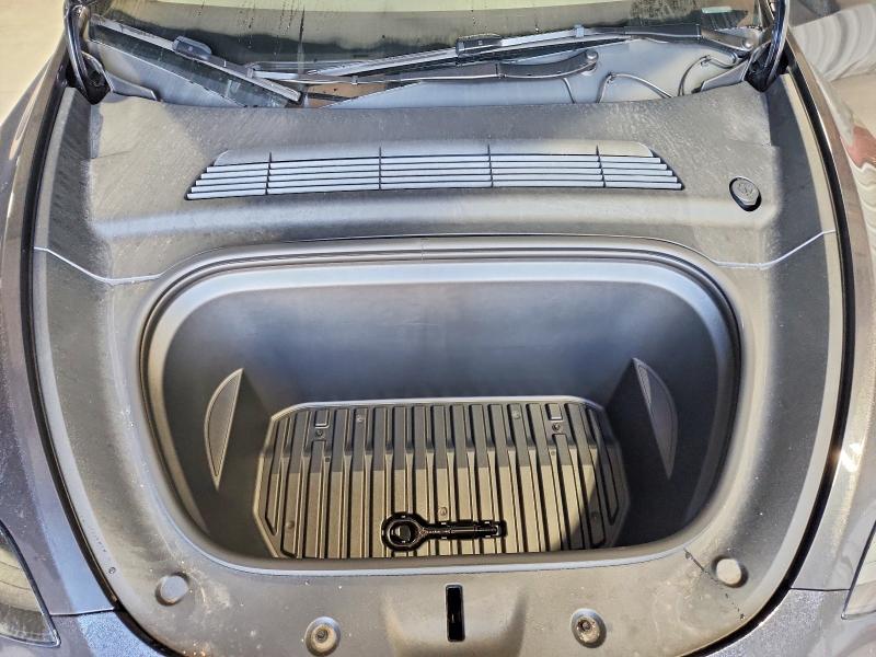 59997956 :رقم المزاد ، 7SAYGDEE9SF318510 vin ، 2025 Tesla Model Y مزاد بيع