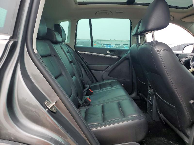 2012 Volkswagen Tiguan მანქანა იყიდება აუქციონზე, vin: WVGBV7AX5CW000443, აუქციონის ნომერი: 61869606