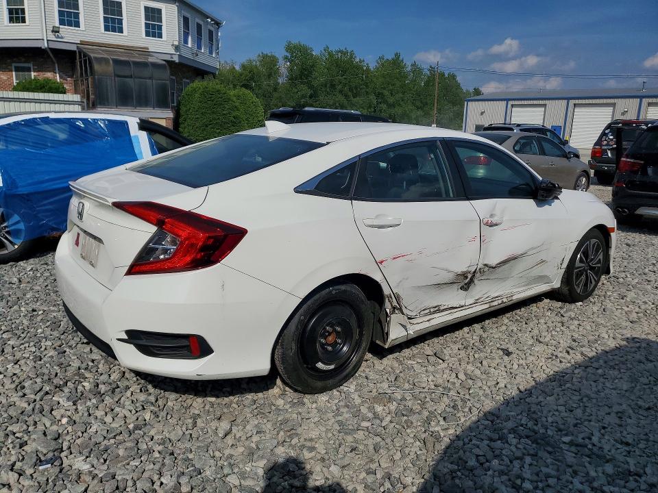 60261116 :رقم المزاد ، 2HGFC1E34JH643248 vin ، 2018 Honda Civic مزاد بيع