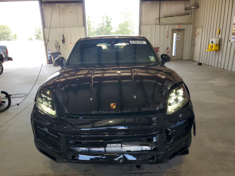 61061646 :رقم المزاد ، WP1BA2AY9TDA35072 vin ، 2026 Porsche Cayenne مزاد بيع