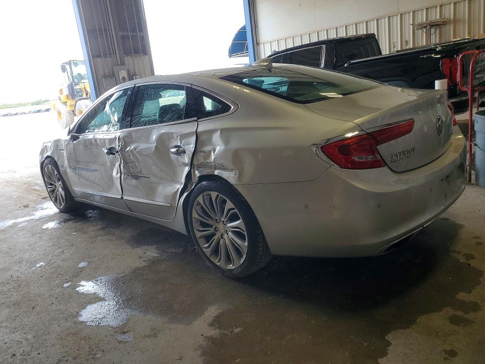 61543736 :رقم المزاد ، 1G4ZR5SS7JU122319 vin ، 2018 Buick Lacrosse مزاد بيع