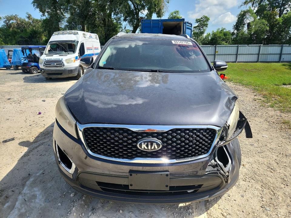 60142196 :رقم المزاد ، 5XYPGDA36HG230934 vin ، 2017 Kia Sorento مزاد بيع