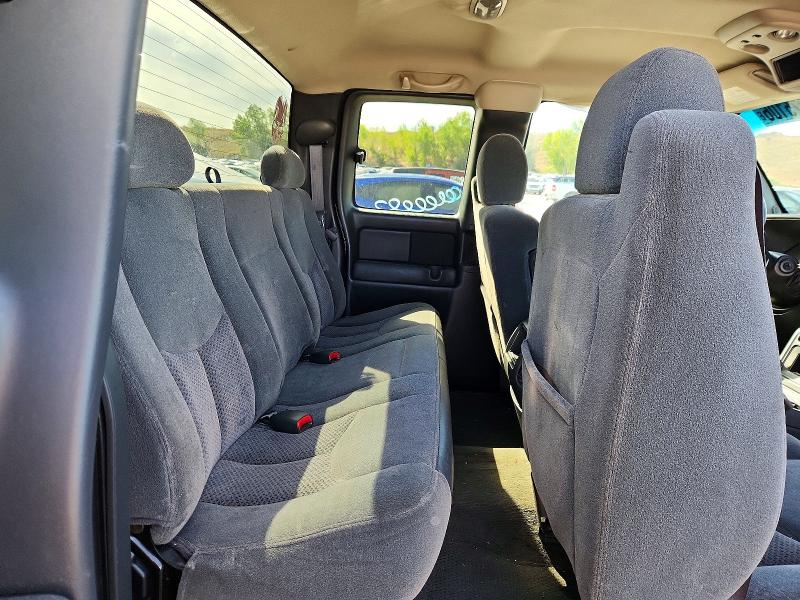 60075106 :رقم المزاد ، 2GCEK19T131176177 vin ، 2003 Chevrolet Silverado مزاد بيع