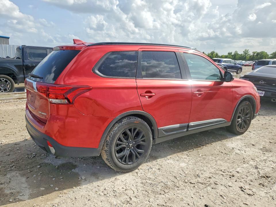 2018 Mitsubishi Outlander მანქანა იყიდება აუქციონზე, vin: JA4AD3A37JZ036746, აუქციონის ნომერი: 61674396