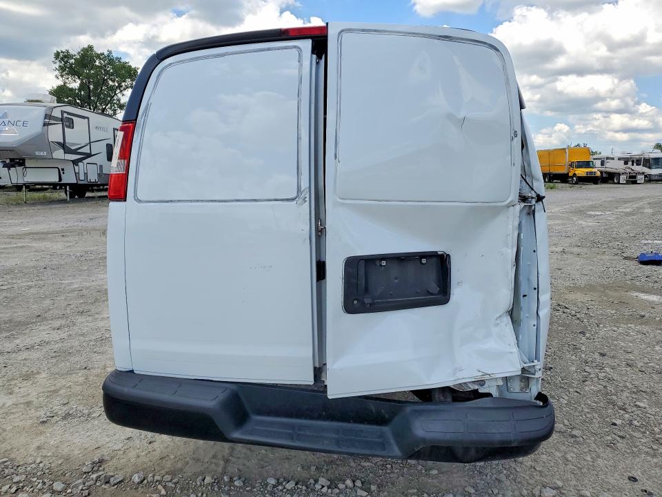 Продаж на аукціоні авто 2022 Chevrolet Express G2500, vin: 1GCWGBF7XN1139012, номер лоту: 60128896