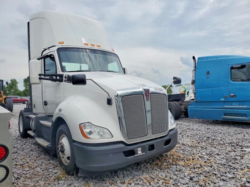 57912946 :رقم المزاد ، 1XKYA48X9LJ393279 vin ، 2020 Kenworth T680 مزاد بيع