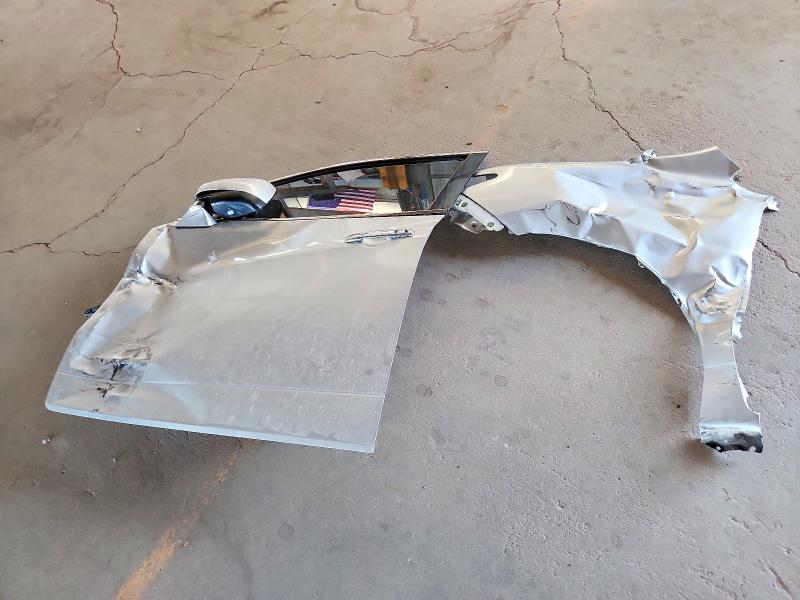 62237846 :رقم المزاد ، JN8AE2KP3B9012674 vin ، 2011 Nissan Quest مزاد بيع