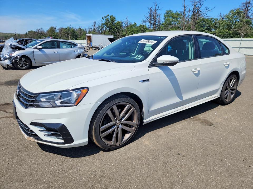 Aukcja sprzedaży 2018 Volkswagen Passat, vin: 1VWAA7A3XJC032423, numer aukcji: 61698596