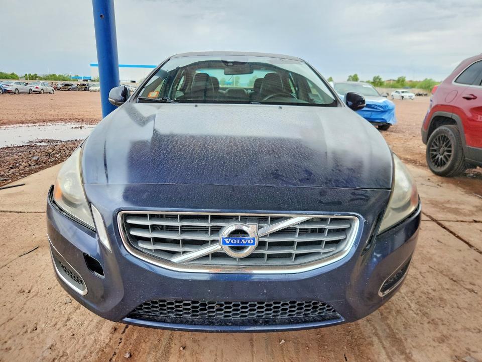 2012 Volvo S60 მანქანა იყიდება აუქციონზე, vin: YV1622FS2C2058283, აუქციონის ნომერი: 60993036