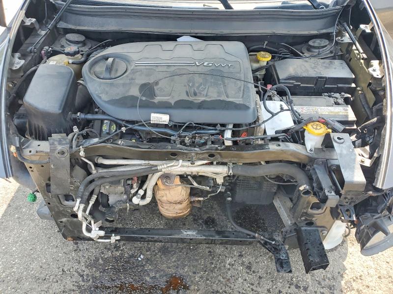 61282546 :رقم المزاد ، 1C4PJLCS1GW233550 vin ، 2016 Jeep Cherokee مزاد بيع