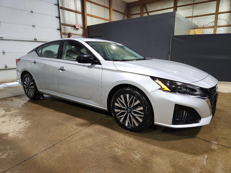 62939136 :رقم المزاد ، 1N4BL4DV0RN422787 vin ، 2024 Nissan Altima مزاد بيع
