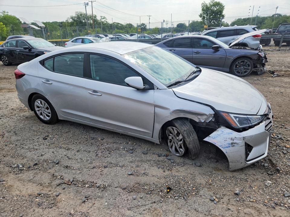 2019 Hyundai Elantra მანქანა იყიდება აუქციონზე, vin: 5NPD74LF7KH438069, აუქციონის ნომერი: 61520496