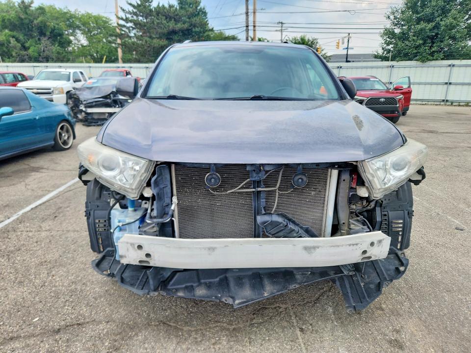Продаж на аукціоні авто 2012 Toyota Highlander, vin: 5TDDK3EH6CS148991, номер лоту: 61224336