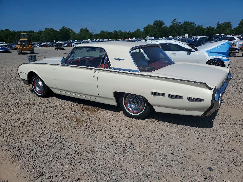 1962 Ford Thunderbird მანქანა იყიდება აუქციონზე, vin: 2Y83Z111188, აუქციონის ნომერი: 60918596